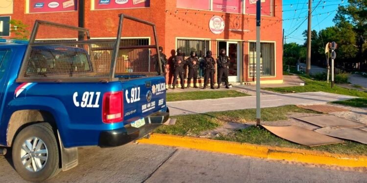 En Santa Fe 7 allanamientos tras el robo a la casa de Rodrigo «Droopy» Gómez