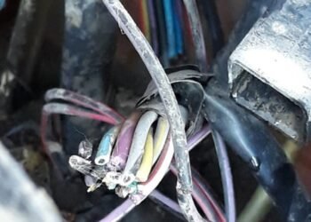 Volvieron los «roba cables»