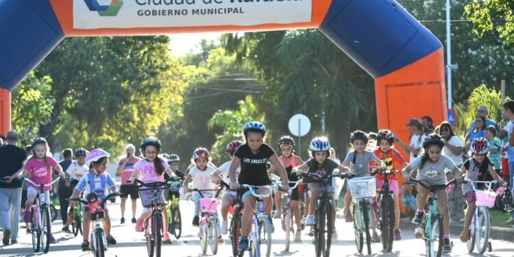 “Ciclismo en los barrios” brilló en la tarde del domingo