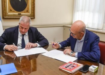 Santa Fe incorpora a todas sus escuelas primarias al Plan 25 de jornada extendida