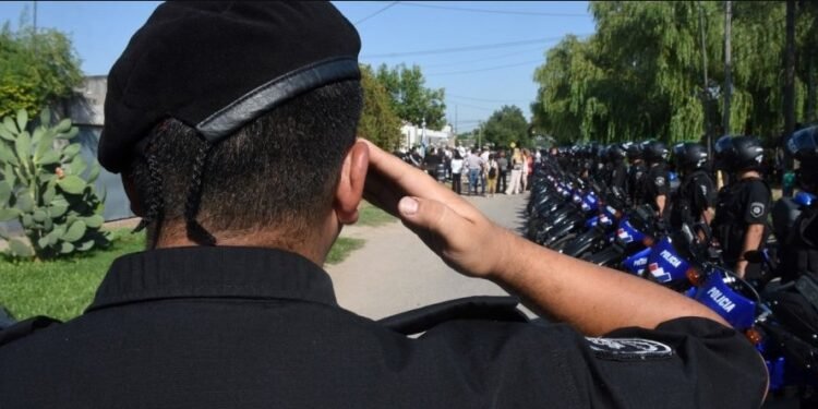 Un número «inédito» de policías detenidos en Santa Fe: la mayoría, por narcotráfico