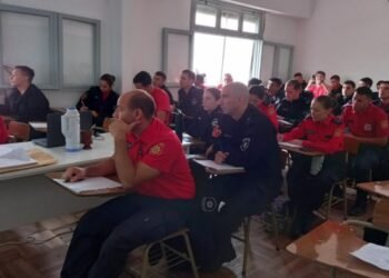 Nación y provincia capacitaron a Bomberos Zapadores en el combate de incendios