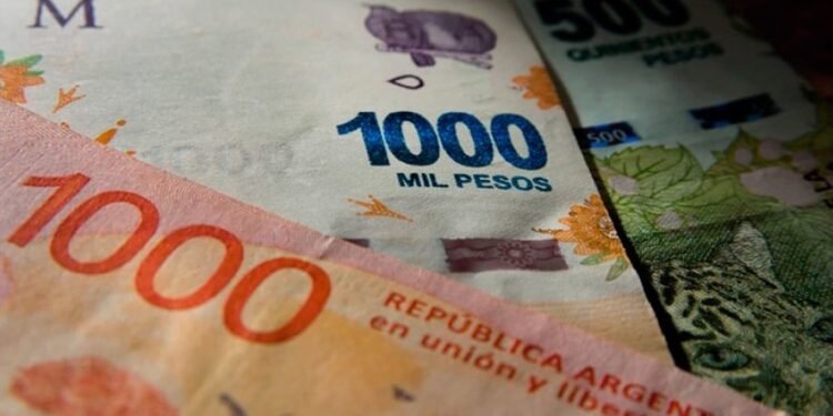 Robos en dos viviendas y una panadería