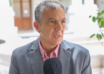 La inflación no da respiro y el gobierno provincial no descarta una actualización automática del salario en mayo