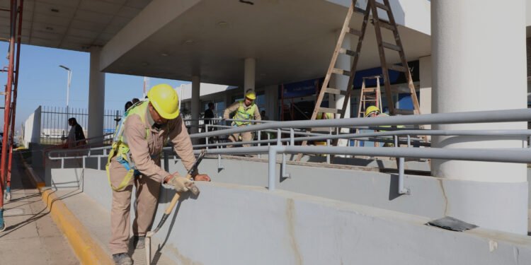 La provincia inició las obras en el Aeropuerto Sauce Viejo que le permitirán operar vuelos internacionales
