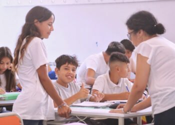 Con una inversión superior a 600 millones de pesos, la provincia recupera el servicio de gas en escuelas santafesinas