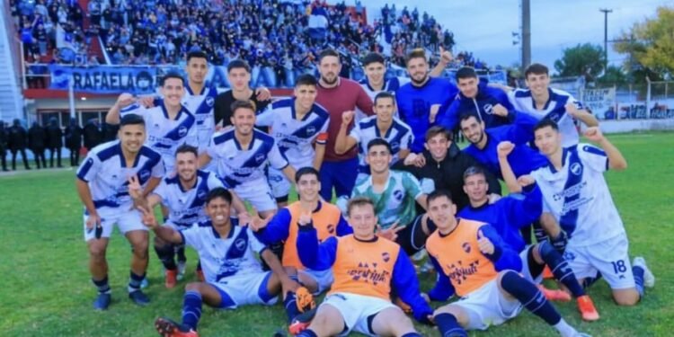 Con polémico final, Ben Hur se quedó con el pasaje a la final de la Copa Departamento Castellanos