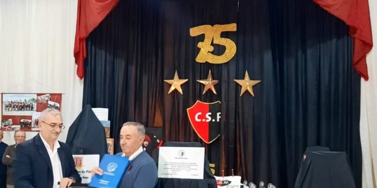 El club Sportivo Roca celebró sus 75 años de vida