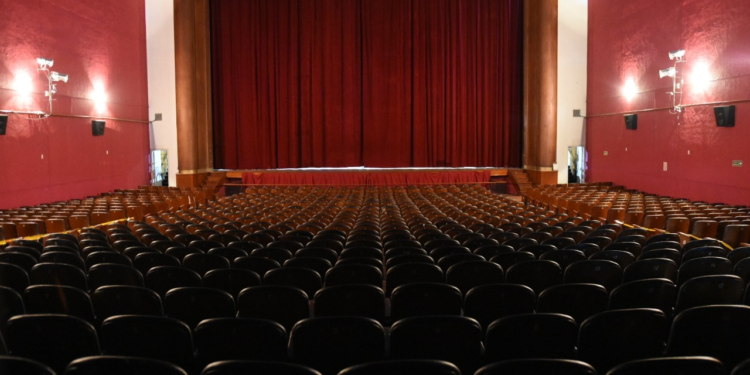 El recital de homenaje a Charly García se muda de escenario