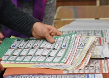 Se inscribieron 1974 listas para las elecciones; 16 son para intendente de la ciudad de Santa Fe