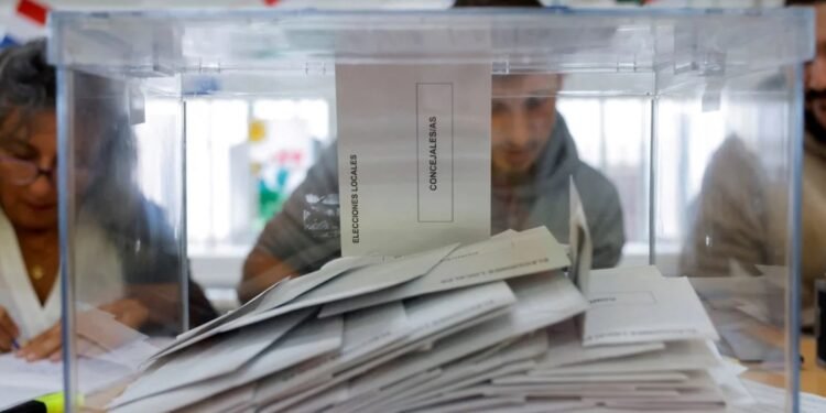 Golpe al oficialismo España: opositores del Partido Popular se impusieron en elecciones regionales