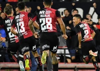 Gran victoria de Newell`s sobre Santos en la Sudamericana