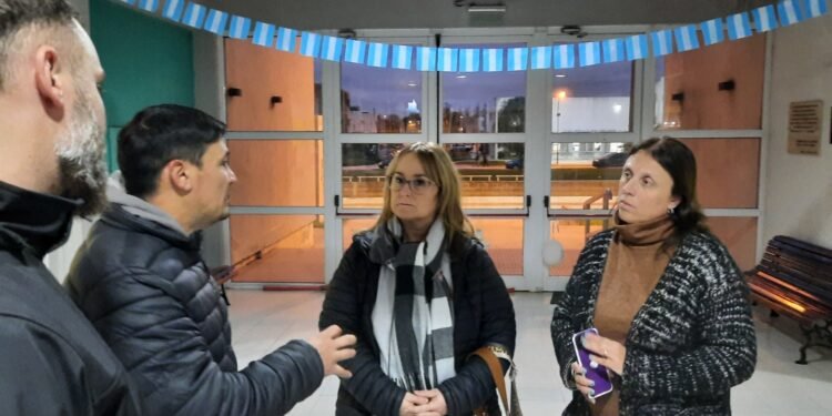 Siguen estudiando la ampliación del corredor universitario de minibuses