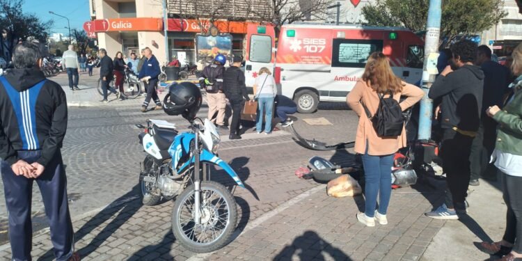 Otro choque en la esquina más céntrica de la ciudad