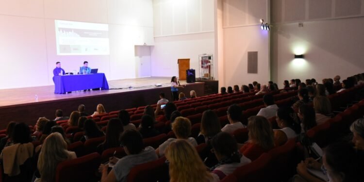 Jornada de capacitación a docentes sobre seguridad vial