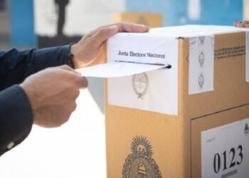 Elecciones 2023: tres provincias eligen gobernador este domingo