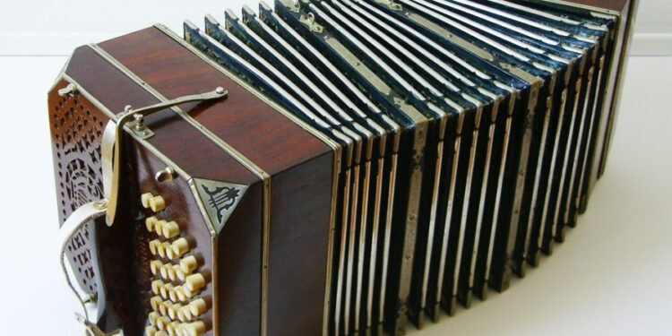 La banda no podrá seguir tocando