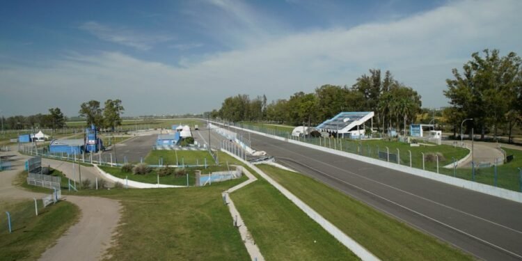 Dos clubes de Rafaela recibirán materiales por parte del Municipio