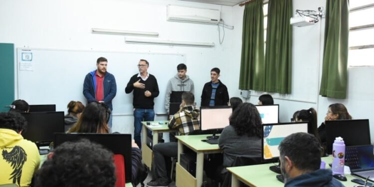 Elegí Digital y Santa Fe Capacita en Oficios Digitales siguen generando oportunidades de empleo