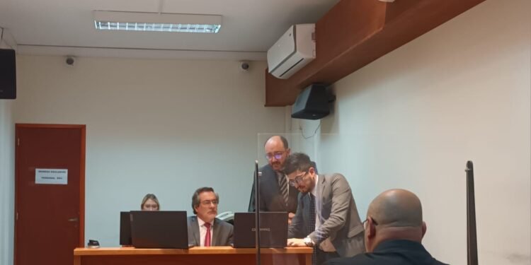 Balacera en el 17 de Octubre: el changarín de los seis teléfonos y los dedos marcados