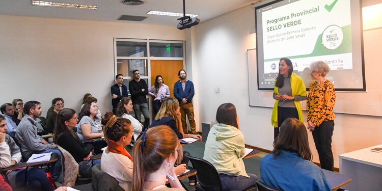 Sello Verde: Erika Gonnet dio inicio a la capacitación gestores ambientales