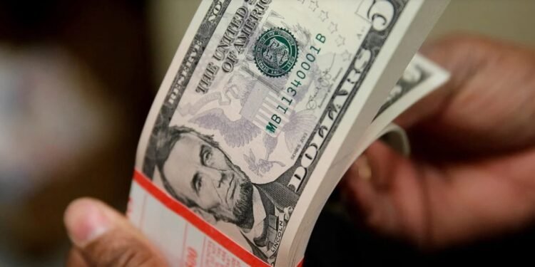 Cotizaciones Dólar hoy: a cuánto se vende el «blue» este martes