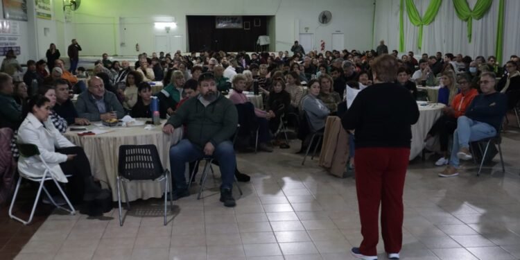 Masiva participación en una nueva jornada de “Encuentros para el futuro”