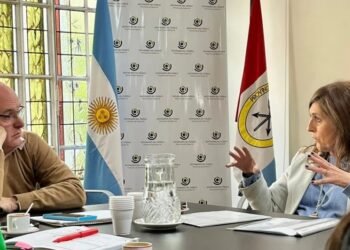 Chuchi Molina llevó a Defensoría del Pueblo la preocupación por la atención de salud de las mujeres