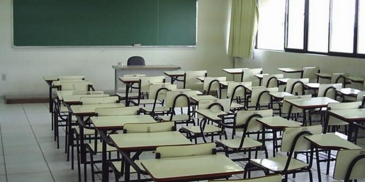 El Senado exige un aumento del 82% para los jubilados docentes