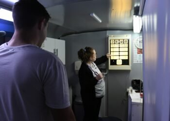 El Ómnibus Sanitario y “Hay Equipo” en el barrio Güemes