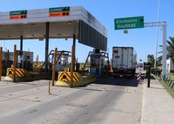 Levantan las barreras de peajes por una protesta de los trabajadores
