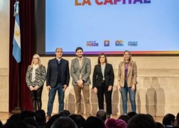 Elecciones Los candidatos de Santa Fe Puede presentaron el Compromiso con la Capital