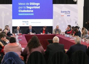 La provincia realizó la primera reunión de la Mesa de Diálogo por la Seguridad Ciudadana