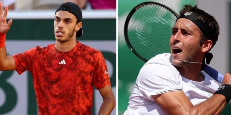 Cerúndolo y Etcheverry juegan en busca de los cuartos de final de Roland Garros