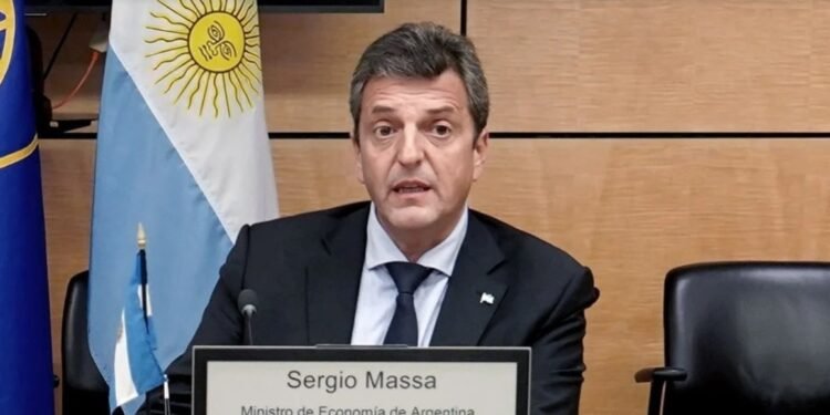 Dólares Argentina postergó los pagos de la deuda con el FMI para la próxima semana