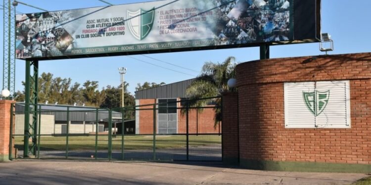 Brown de San Vicente celebra sus 103 años de vida