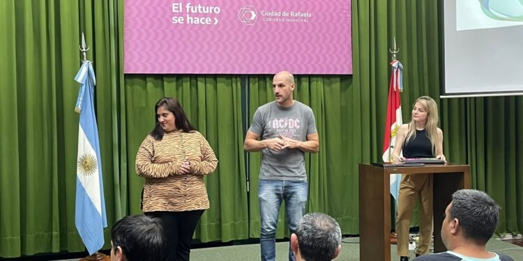 Se capacitó a profesores de Escuelitas Deportivas Barriales