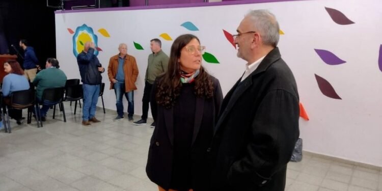 Comunas y municipios del Dpto. Castellanos firmaron convenios para fortalecer áreas de igualdad, género y diversidad