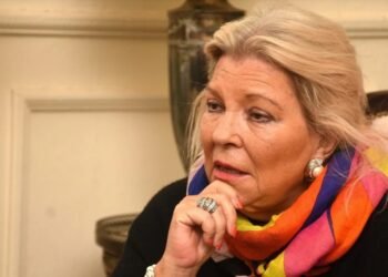 El 24 presentará su fórmula presidencial Conversación en Santa Fe con Elisa Carrió: «La sociedad pide vivir en paz»