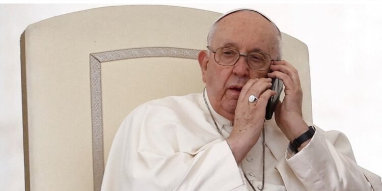 Este martes El papa Francisco ingresó al hospital Gemelli de Roma para controles médicos