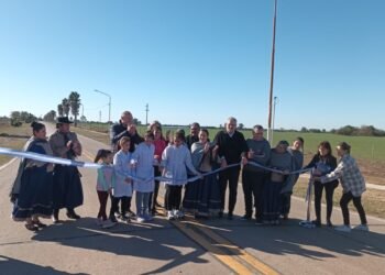 Perotti y Calvo recorrieron obras en el departamento Castellanos
