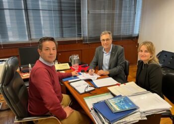Firmaron convenio para modernizar la flota de vehículos municipales