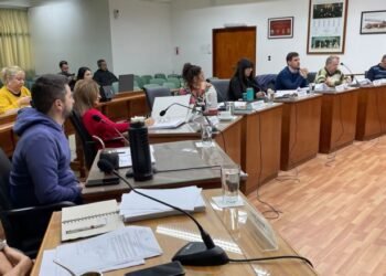 Con la discusión del tránsito, la campaña electoral copó el Concejo