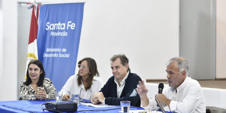 Grooming y ciberacoso: promueven acciones de concientización y asesoramiento