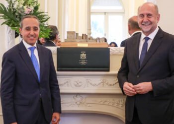 Perotti recibió a la empresa marroqui de fertilizantes, acompañada del Embajador Fares Yassir