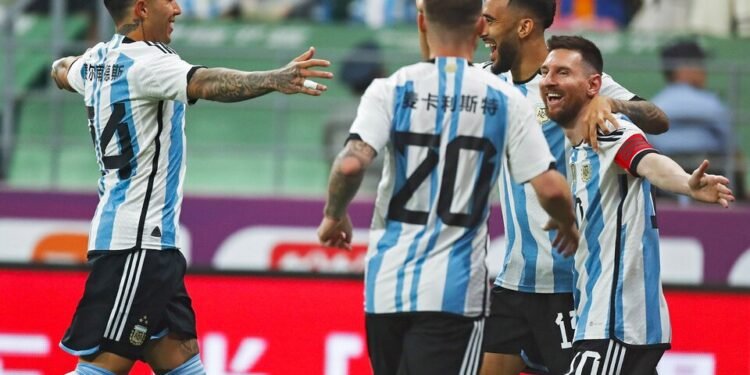 Argentina venció a Australia en el amistoso en China