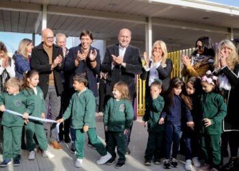 Perotti: «para nosotros es central la educación y formación de nuestras infancias»