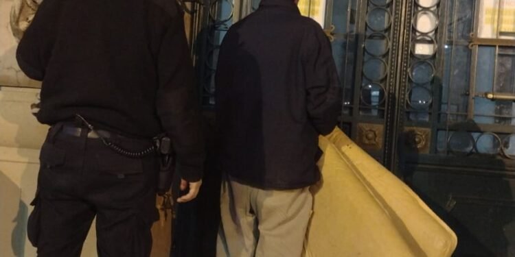 Un rafaelino intentó matar a su mujer rociándola con combustible