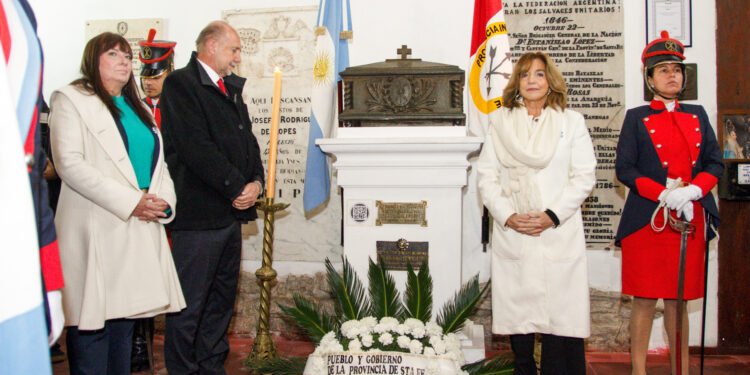 Perotti encabezó el acto por el 185º Aniversario del Fallecimiento del Brigadier Gral. Estanislao López