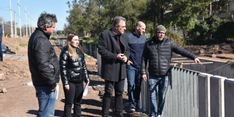 Terminaciones finales en la obra del Canal Sur